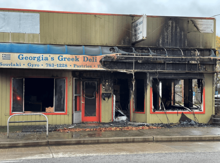 Καταστράφηκε από πυρκαγιά ελληνικό εστιατόριο στο Σιάτλ