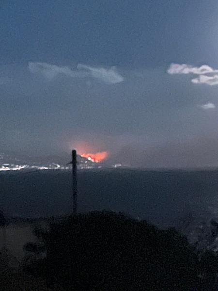 Πυρκαγιά ΤΩΡΑ σε χαμηλή βλάστηση στα Λυχνάφτια Τήνου - Συναγερμός στην Πυροσβεστική