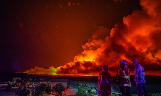 Αυστραλία: Μάχη δίνουν οι πυροσβέστες σε δύο μεγάλες πυρκαγιές
