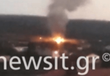 Φωτιά σε εξέλιξη σε εγκαταλελειμμένη αποθήκη στο Κορωπί Αττικής