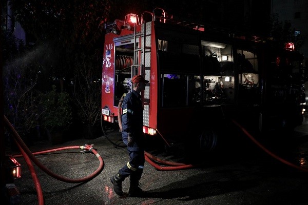 Πυρκαγιά σε καμινάδα σπιτιού στον Άγιο Λαυρέντιο Βόλου