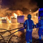 Πυρκαγιά κατέστρεψε 15 λεωφορεία στα Δυτικά Μίντλαντς της Αγγλίας