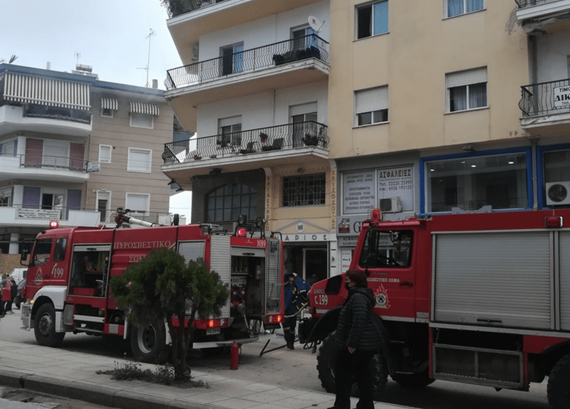 Πρέβεζα : Συναγερμός στην Πυροσβεστική για πυρκαγιά σε διαμέρισμα στον Φόρο
