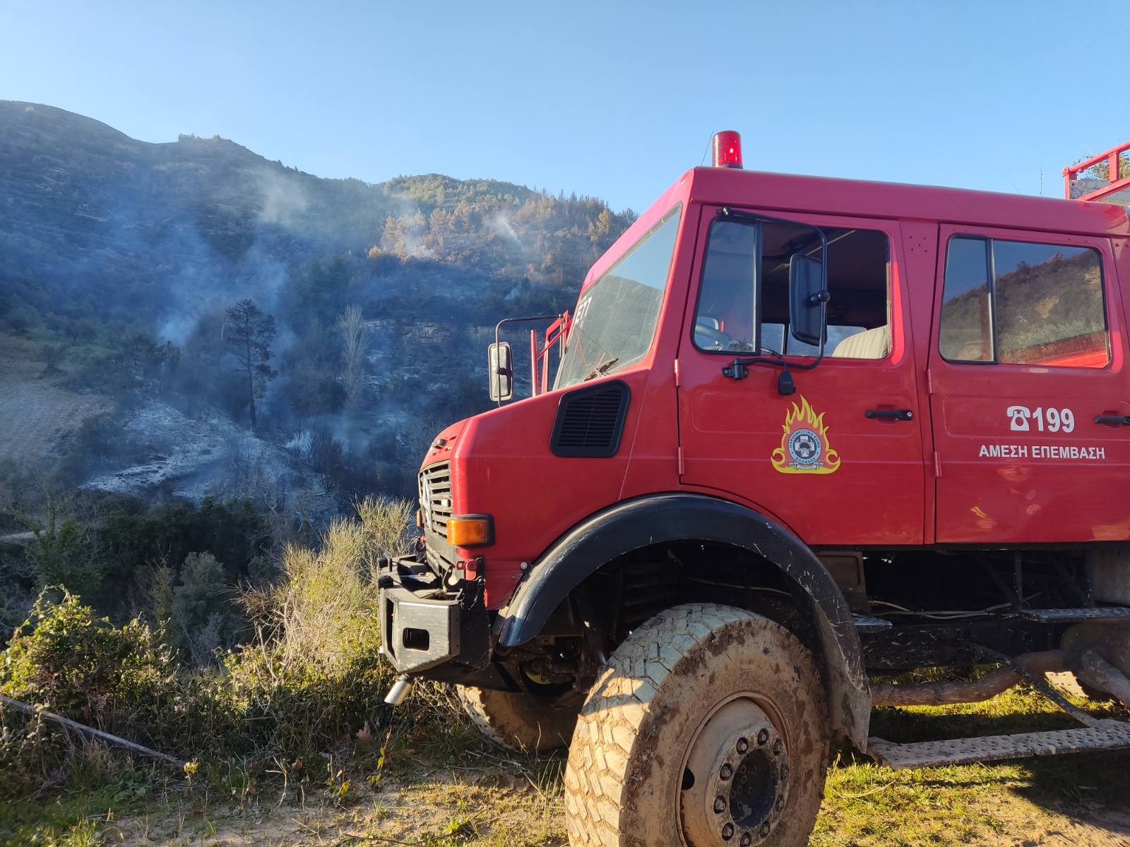 Υπό μερικό έλεγχο η πυρκαγιά στην περιοχή Πέρσαινα Ηλείας