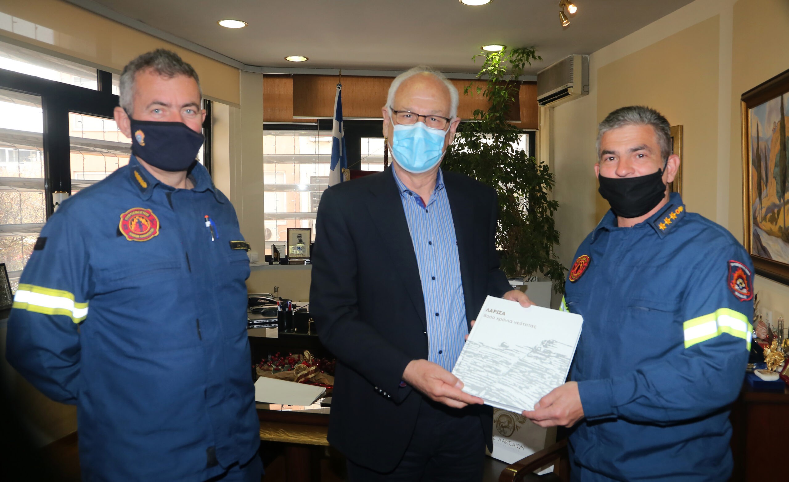 Στον Δήμαρχο Λαρισαίων η ηγεσία της Πυροσβεστικής σε Θεσσαλία – Λάρισα