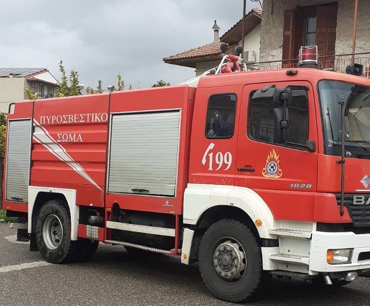 Πυρκαγιά σε καμινάδα πολυκατοικίας στην Αλεξανδρούπολη