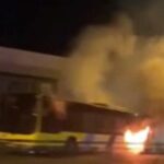 Πυρκαγιά σε αστικό λεωφορείο εν κινήσει στο Πικέρμι Αττικής.(φωτό)