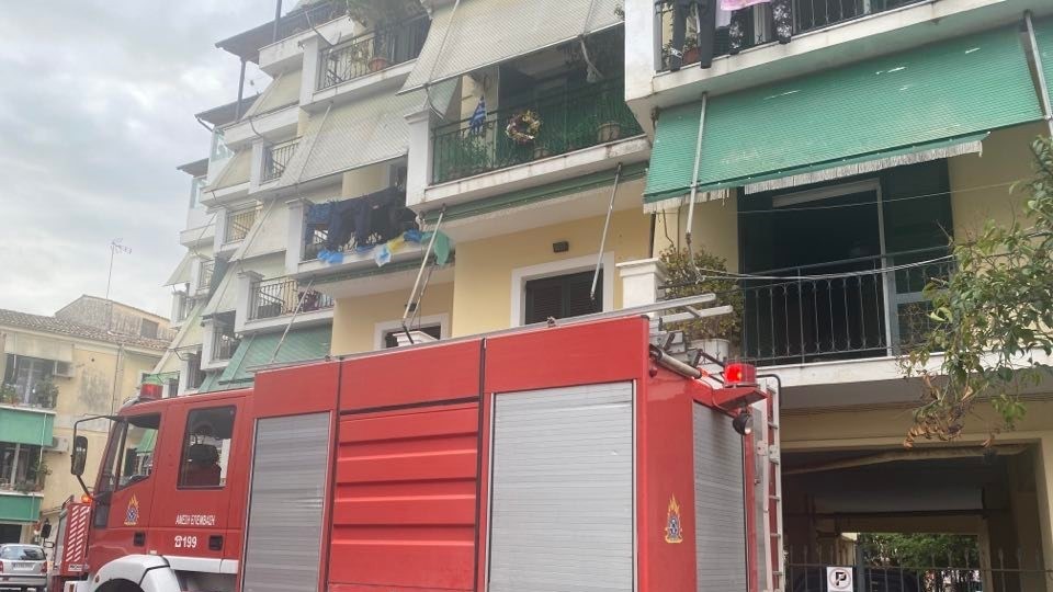 Πυρκαγιά σε διαμέρισμα στην Κέρκυρα – Σβήστηκε γρήγορα από την Πυροσβεστική
