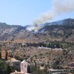 Πυρκαγιά σε εξέλιξη στην περιοχή της Αγίας Παρασκευής Λάρισας (Φώτο)