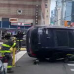 Πυροσβέστης καταπλακώθηκε από ένα SUV ενώ προσπαθούσε να σώσει εγκλωβισμένους σε τροχαίο (Βίντεο)