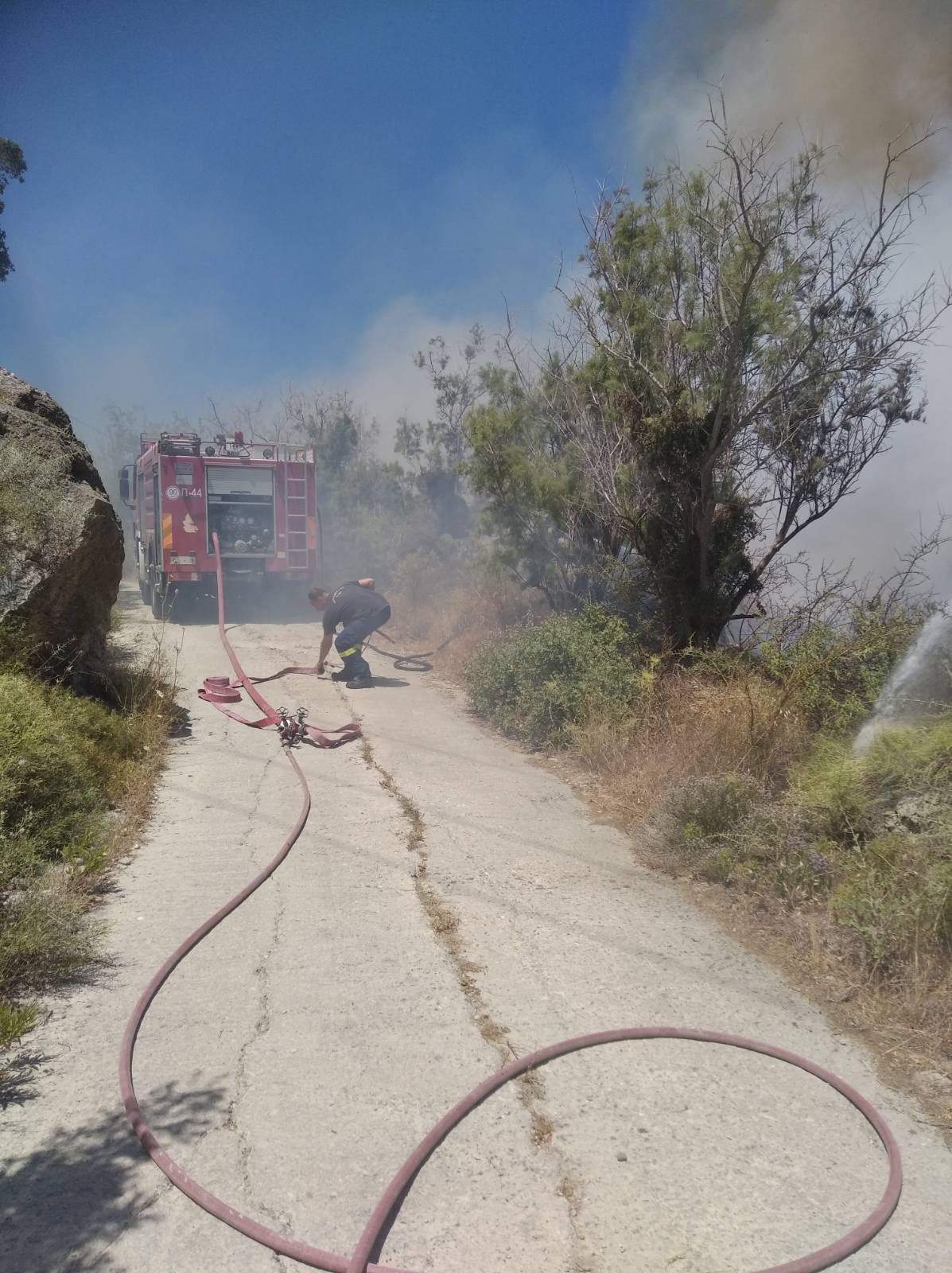 Πυρκαγιά σε αγροτοδασική έκταση στην Ρόδο