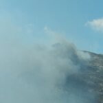 Πυρκαγιά στη Νάξο: Παίρνει διαστάσεις εξαιτίας των δυνατών ανέμων - Ενισχύονται οι δυνάμεις