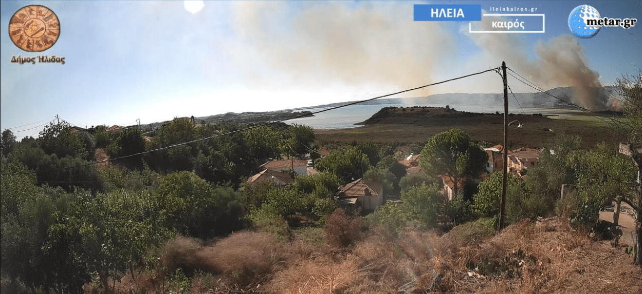 Πυρκαγιά σε αγροτοδασική έκταση στα όρια Ηλείας και Αχαΐας (Φωτό)
