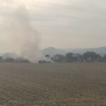 Πυρκαγιά σε σωρευμένο βαμβάκι στη Φαλάνη Λάρισας