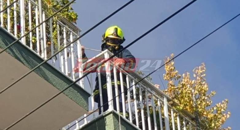 Πυρκαγιά σε διαμέρισμα 5ου ορόφου πολυκατοικίας στη Πάτρα (Βίντεο)