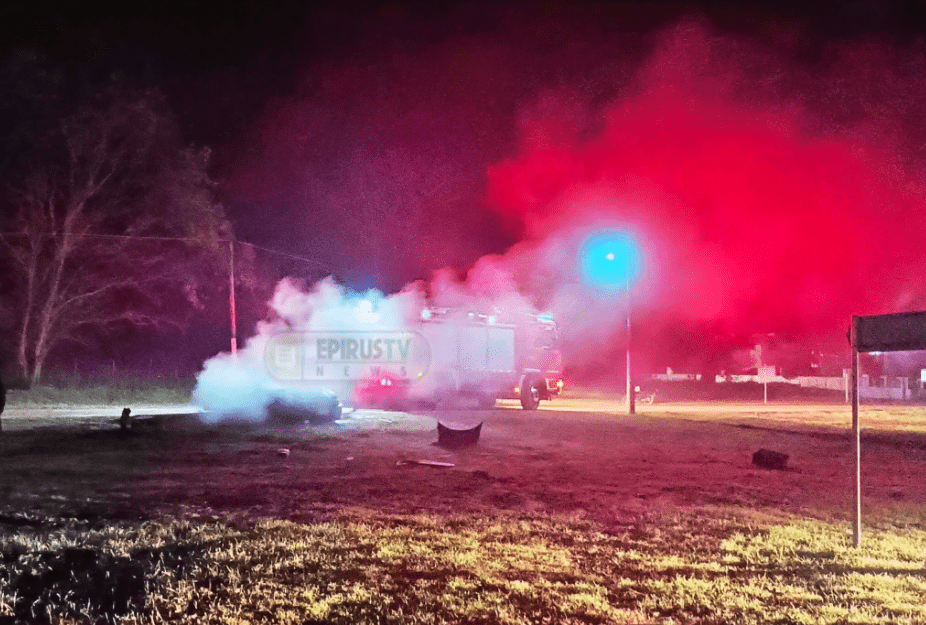 Πυρκαγιά σε Ι.Χ όχημα μετα απο τροχαίο στα Γιάννενα (Φωτό)