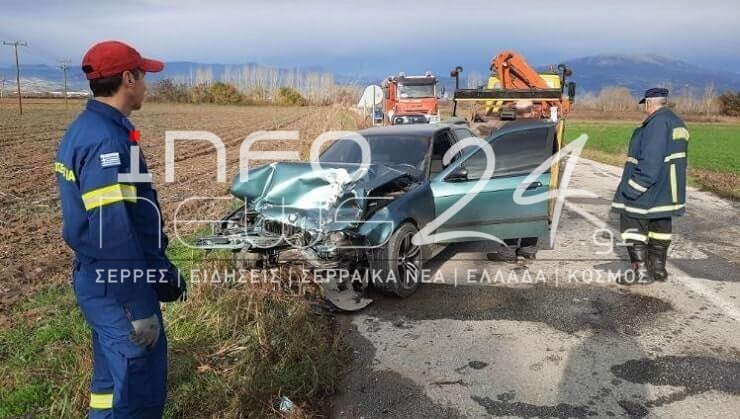 Τροχαίο ατύχημα στην περιοχή του Κρίνου Σερρών (Φωτό)