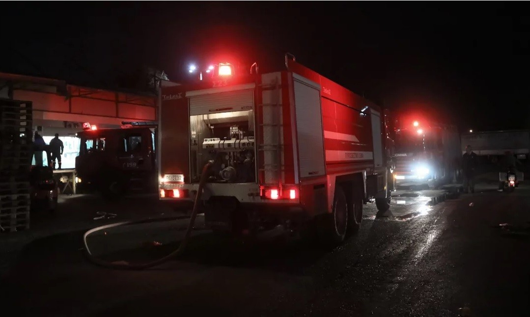 Θεσσαλονίκη: Πυρκαγιά σε σπίτια σε Ωραιόκαστρο και Νέα Μεσημβρία