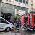 Πυρκαγιά σε χώρο πολυκατοικίας στην οδό Μητροπόλεως στο κέντρο της Θεσσαλονίκης