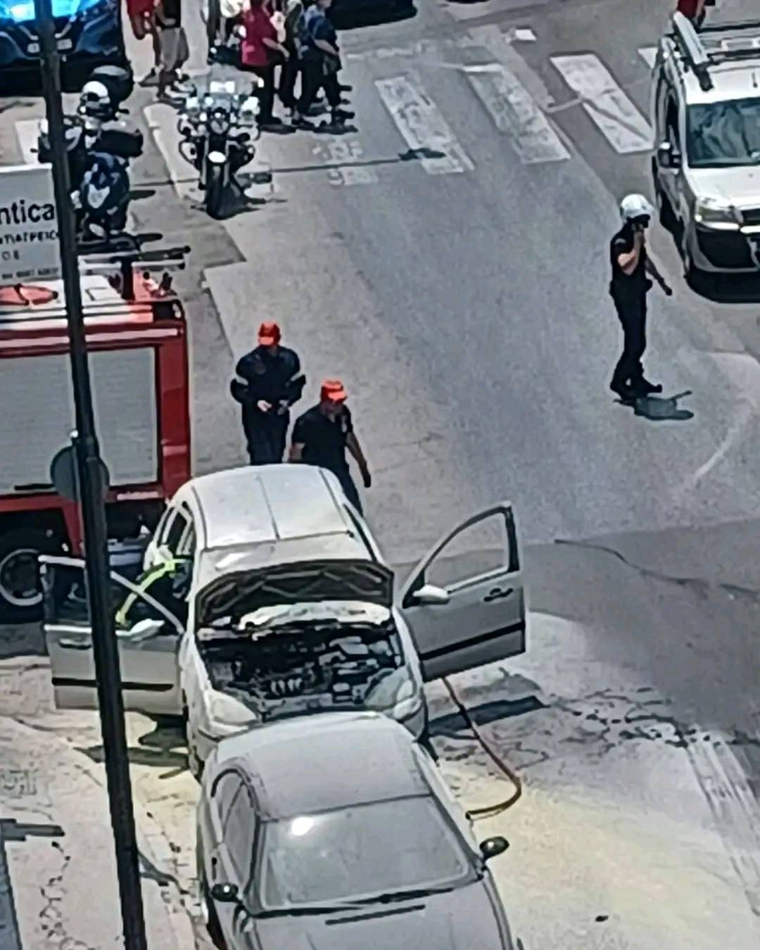 Πυρκαγιά σε Ι.Χ όχημα στην περιοχή του Αγίου Νικολάου στην Καβάλα