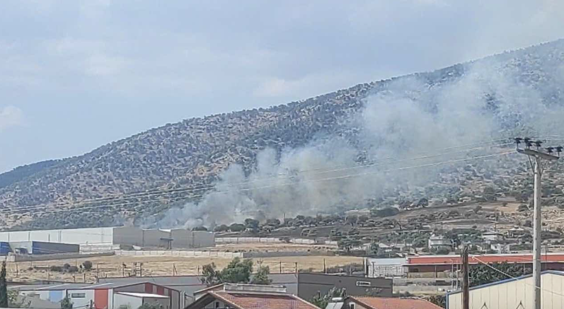 Πυρκαγιά σε χαμηλή βλάστηση στο Ρουπάκι Ασπροπύργου