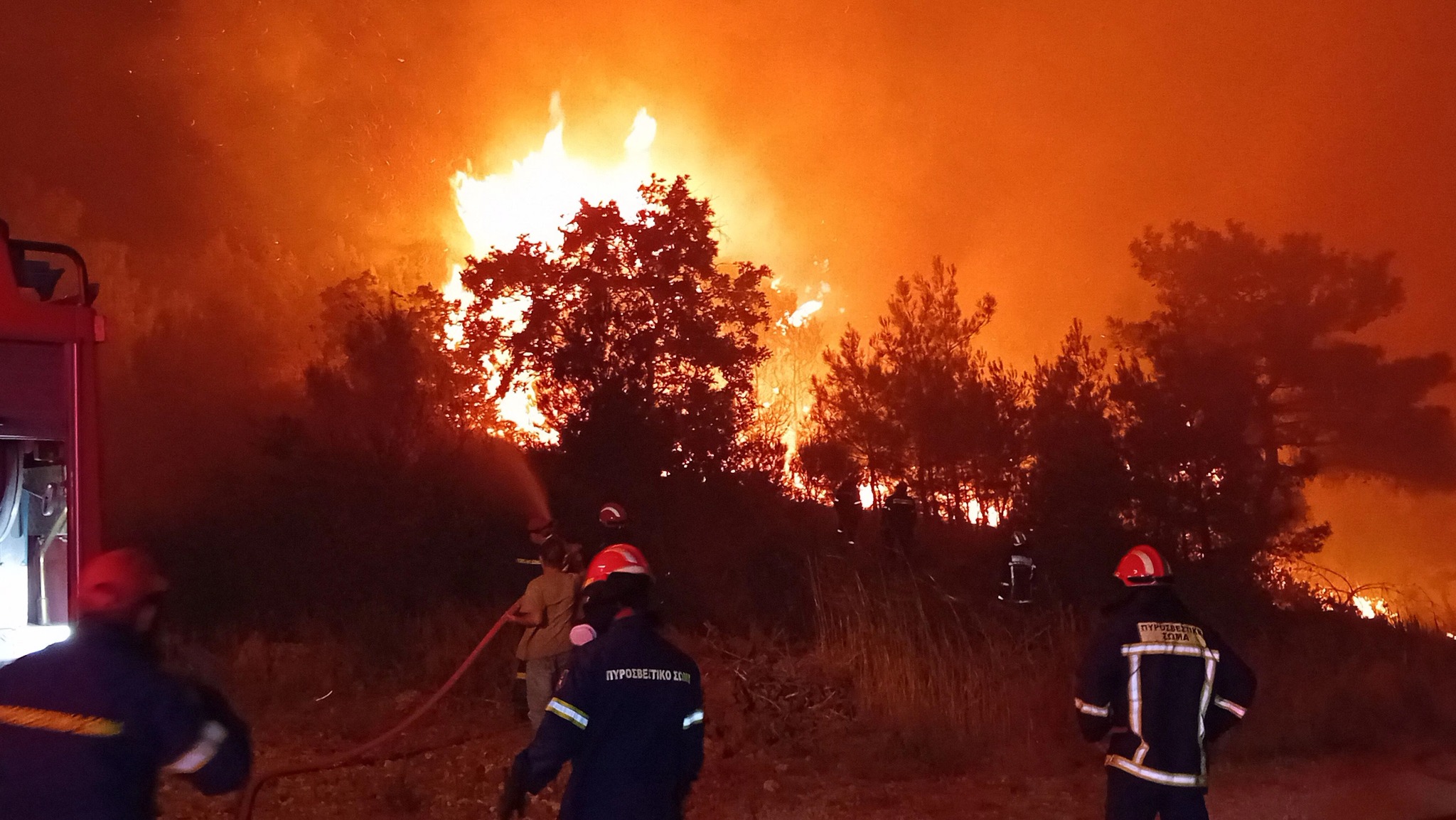Για 16η ημέρα καίει η πυρκαγιά στον Έβρο