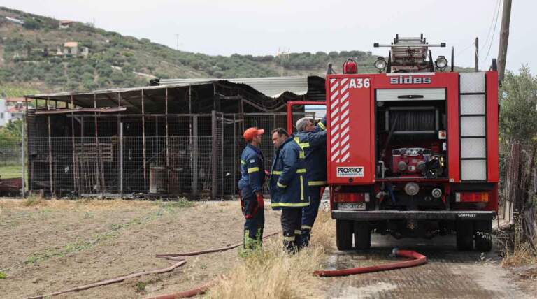 Πυρκαγιά σε αποθηκευτικό χώρο στην περιοχή Άγιος Ονούφριος στο Λασίθι Κρήτης