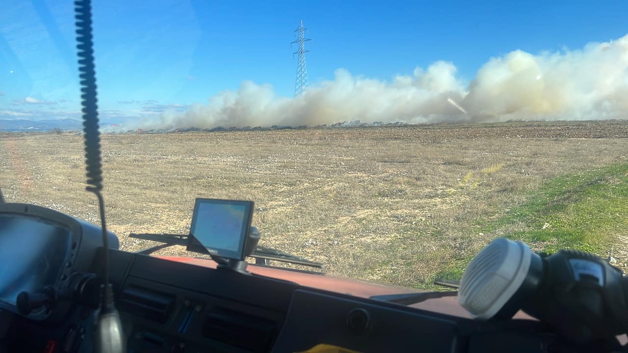 Πυρκαγιά σε χωράφια στη Μεσσούνη Ροδόπης