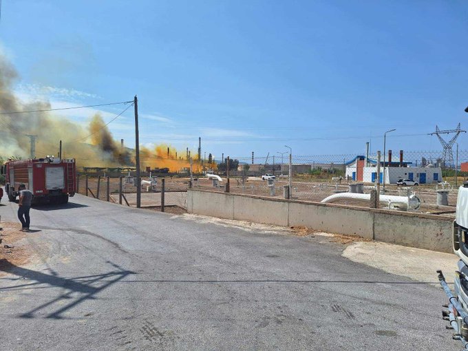 Πυρκαγιά σε αύλειο χώρο εργοστασίου επί της οδού Αγίου Ιωάννη Στεφάνη στα Νεόκτιστα Ασπροπύργου