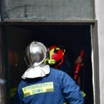 Πυρκαγιά σε ισόγειο χώρο πολυκατοικίας επί της οδού Ξενοφώντος στο Λουτράκι Κορινθίας