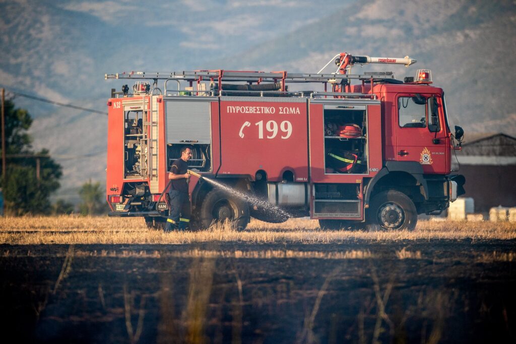 Διοικητικά πρόστιμα για καύσης υπολειμμάτων καλλιεργειών σε Κω, Φλώρινα, Θεσσαλονίκη και Καστοριά