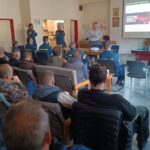 Εκπαίδευση πυροσβεστικού προσωπικού στην Τρίπολη για συμβάντα με ηλεκτρικά και υβριδικά οχήματα