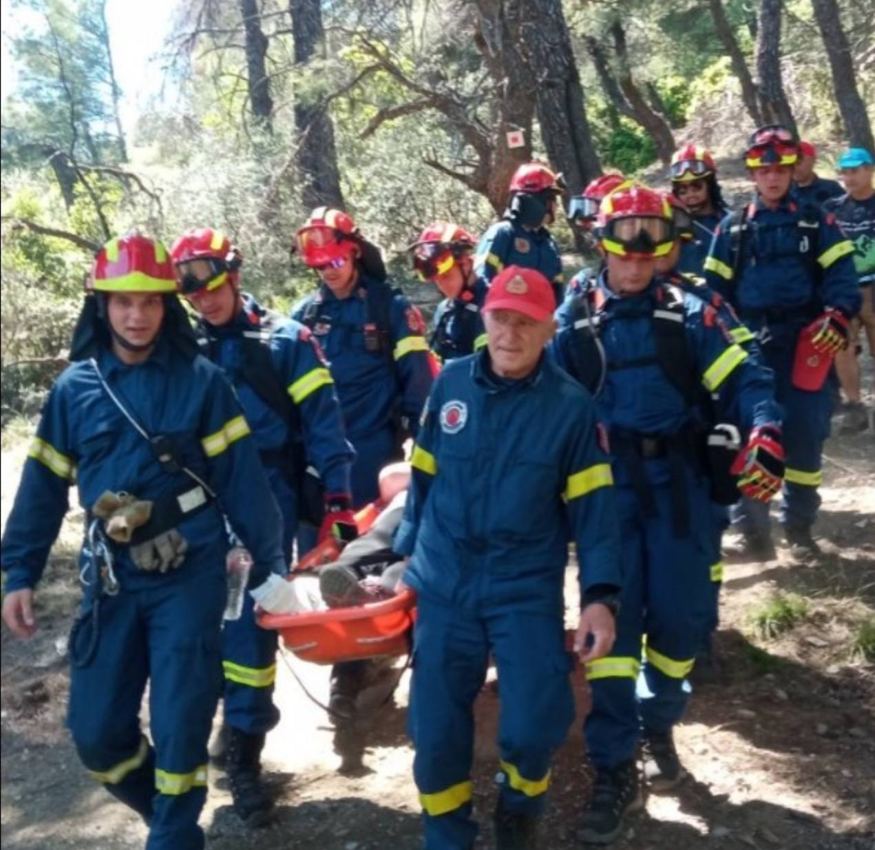Τραυματισμένη πεζοπόρος απεγκλωβίστηκε από δυσπρόσιτο σημείο στα Πολιτικά Ευβοίας