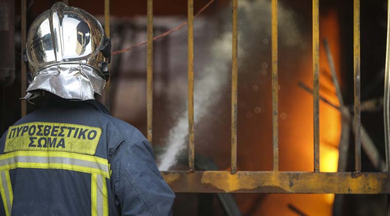 Πυρκαγιά σε ισόγειο κατάστημα επί της οδού Αλκαμένους στο κέντρο της Αθήνας