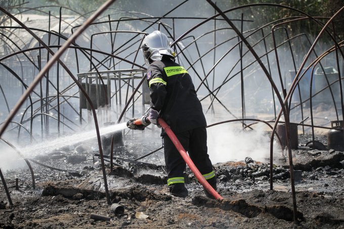 Πυρκαγιά σε κτηνοτροφική μονάδα στη θέση Λούτσα της Δ.Ε Αυλώνος στην Αττική