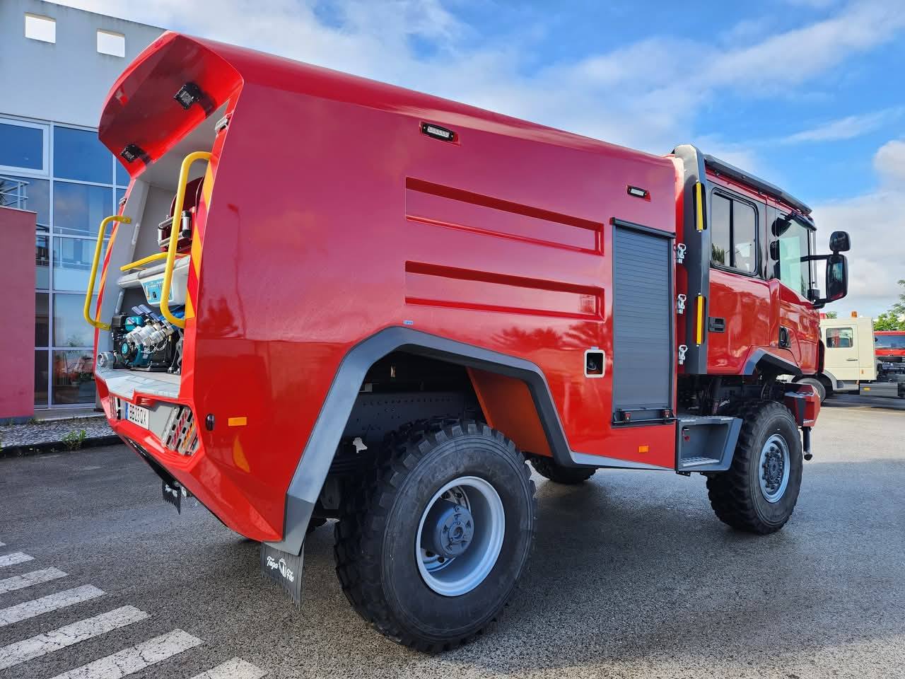 VFCI SCANIA 440 – Υψηλής Απόδοσης Όχημα Δασοπυρόσβεσης