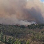 Μάχη με τις φλόγες στη Χίο – Τεράστια κινητοποίηση από αέρα και ξηρά