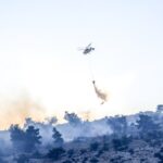 Πυρκαγιά στη Χίο: Βελτιωμένη η εικόνα - Ολονύχτια μάχη με τις αναζωπυρώσεις