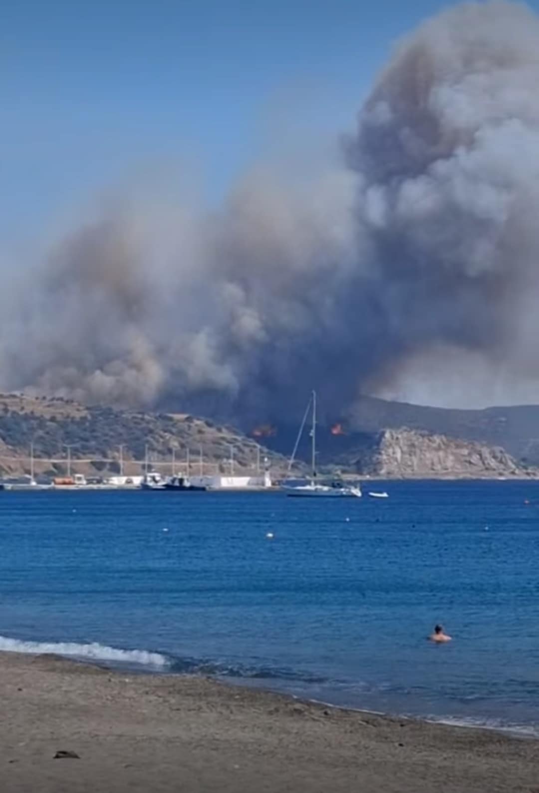 Πυρκαγιά σε χαμηλή βλάστηση στην περιοχή Λάχι Λακωνίας