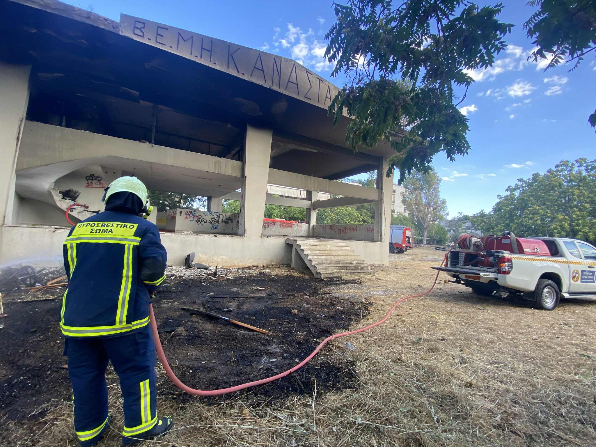 Πυρκαγιά σε οικοδομή στη Μεταμόρφωση Αττικής