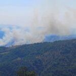 Ροδόπη: Ενισχύθηκαν οι δυνάμεις στην πυρκαγιά – Επιχειρούν 76 πυροσβέστες και 11 εναέρια μέσα