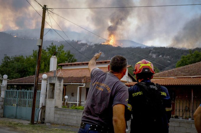 Νέα πρόστιμα και σύλληψη για πρόκληση πυρκαγιών σε Χανιά, Θεσσαλονίκη και Λέσβο