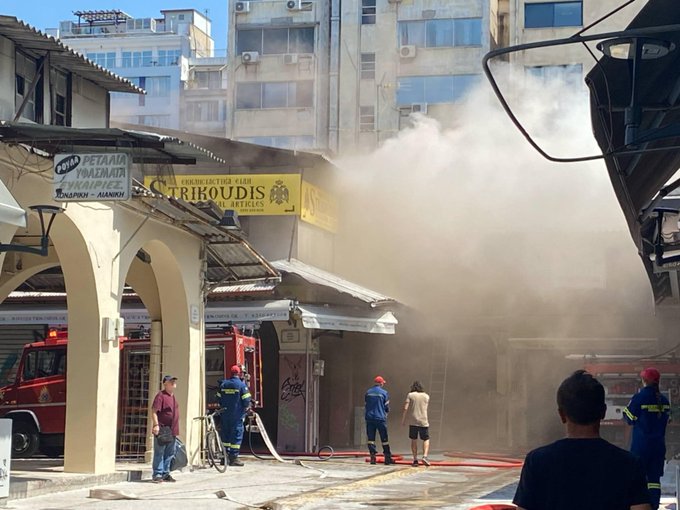 Πυρκαγιά σε χώρο καταστήματος στην περιοχή “Καπάνι” Θεσσαλονίκης