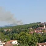 Πυρκαγιά σε χαμηλή βλάστηση στην περιοχή Προφήτη Ηλία στη Θεσσαλονίκη