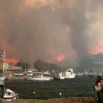 Ενισχύονται οι δυνάμεις στην δασική πυρκαγιά στην Χίο