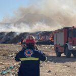 Συλλήψεις για πρόκληση πυρκαγιάς σε υπαίθριο χώρο με απορρίμματα στη Νάξο