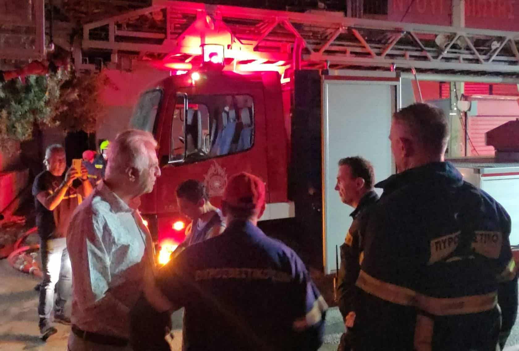 Πυρκαγιά σε χώρο εμπορίου επί της οδού Χρυσοστόμου στην περιοχή του Αγίου Αντωνίου στο Περιστέρι