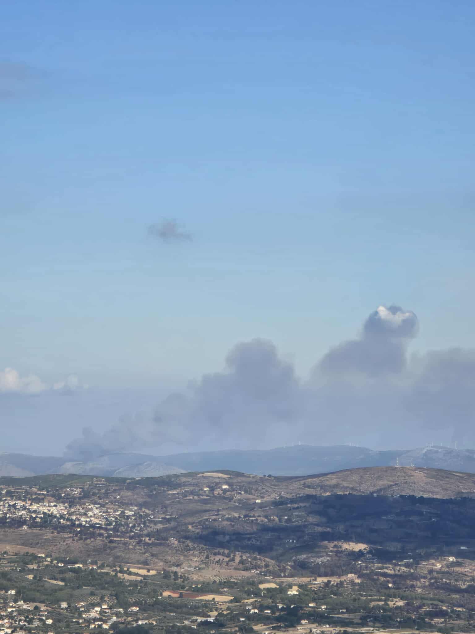 Πυρκαγιά σε δασική έκταση στην περιοχή Παράλια Ζαρακών Ευβοίας