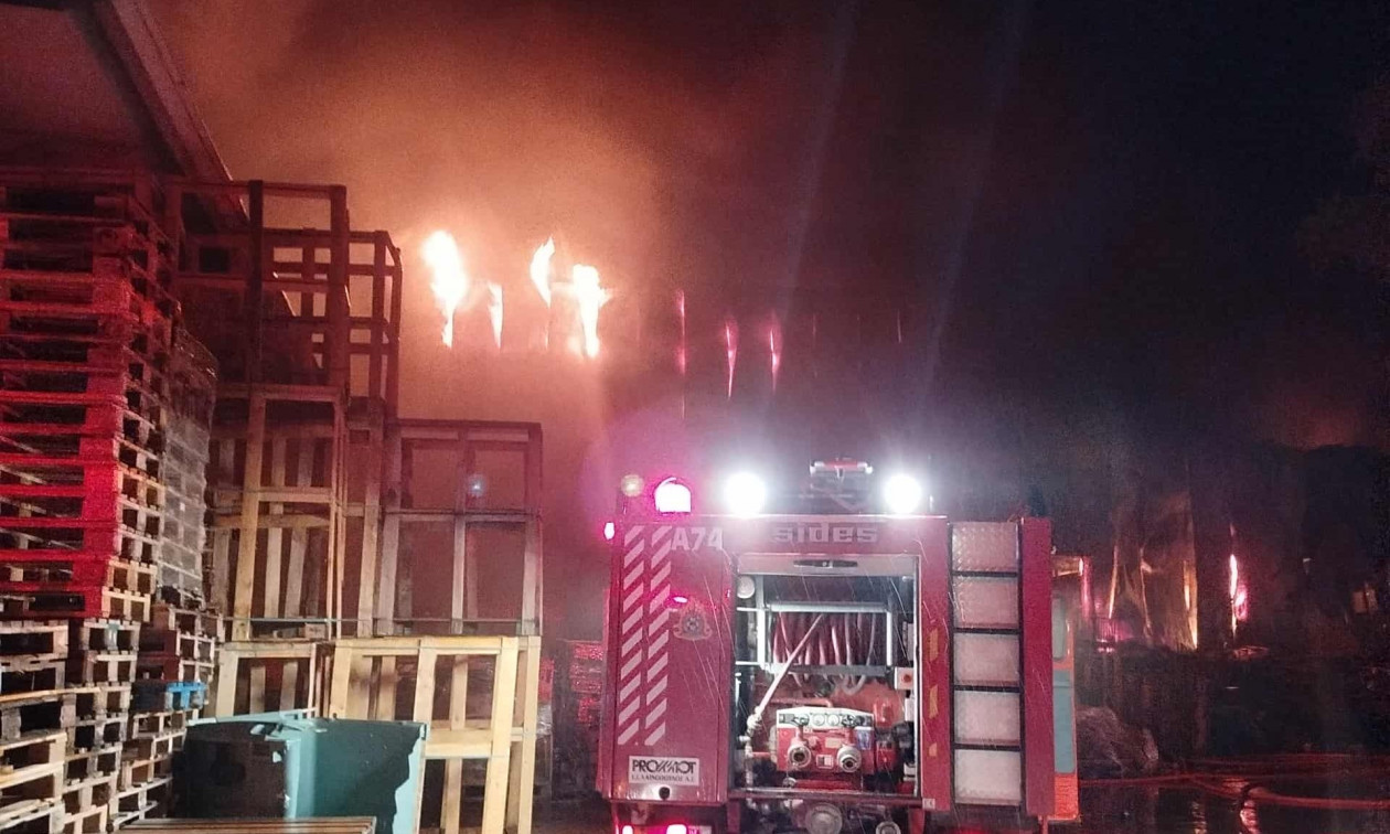 Πυρκαγιά σε χώρο επιχείρησης στην Αλεπού Κέρκυρας