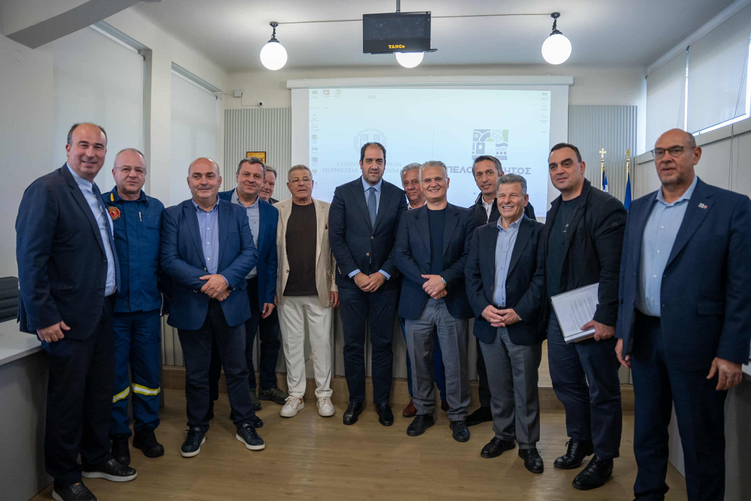 Ευρεία συντονιστική σύσκεψη στην Τρίπολη υπό τον Υπουργό Κλιματικής Κρίσης και Πολιτικής Προστασίας Γ. Κεφαλογιάννη ενόψει της χειμερινής περιόδου